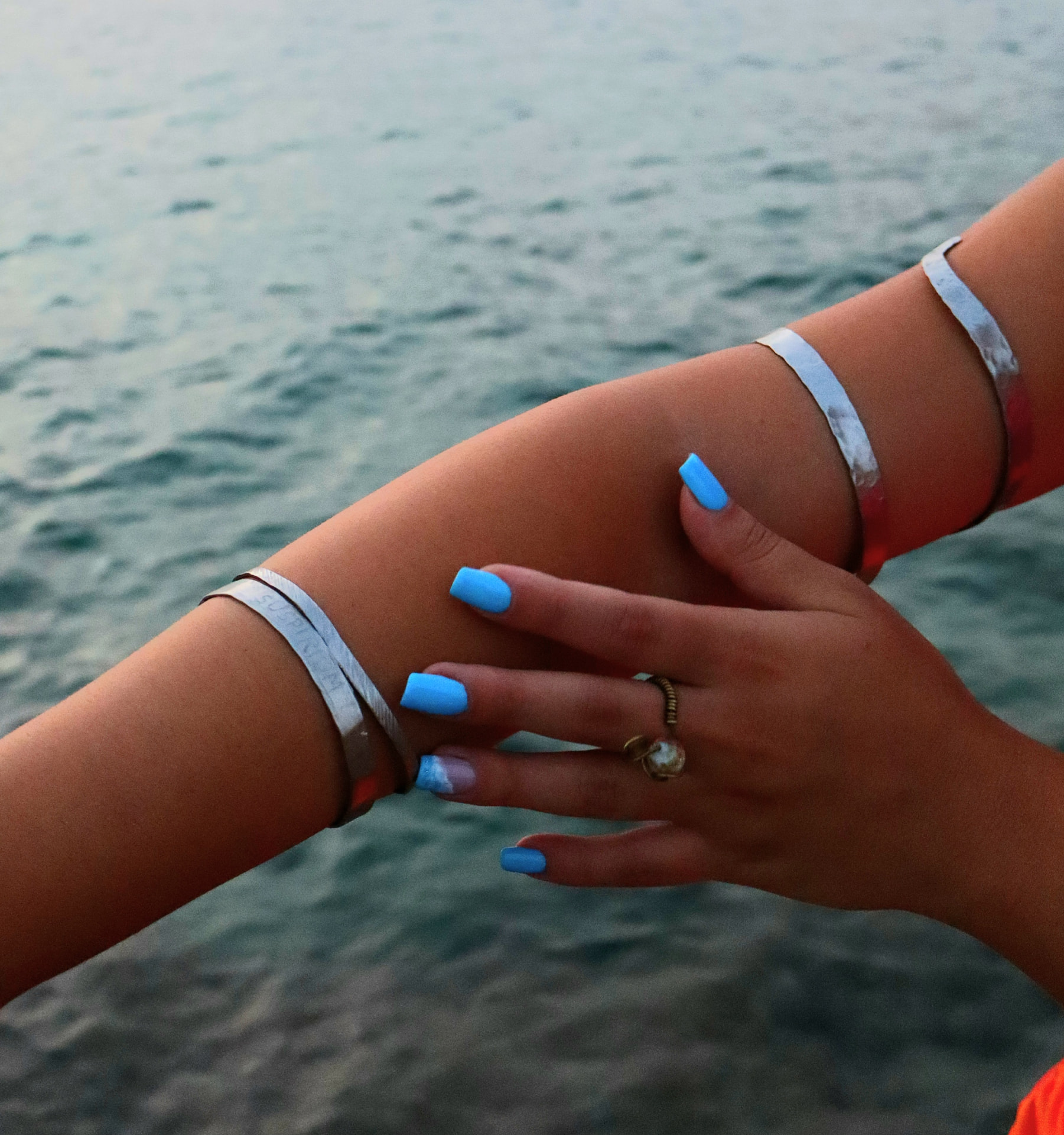 Bracciali incisi